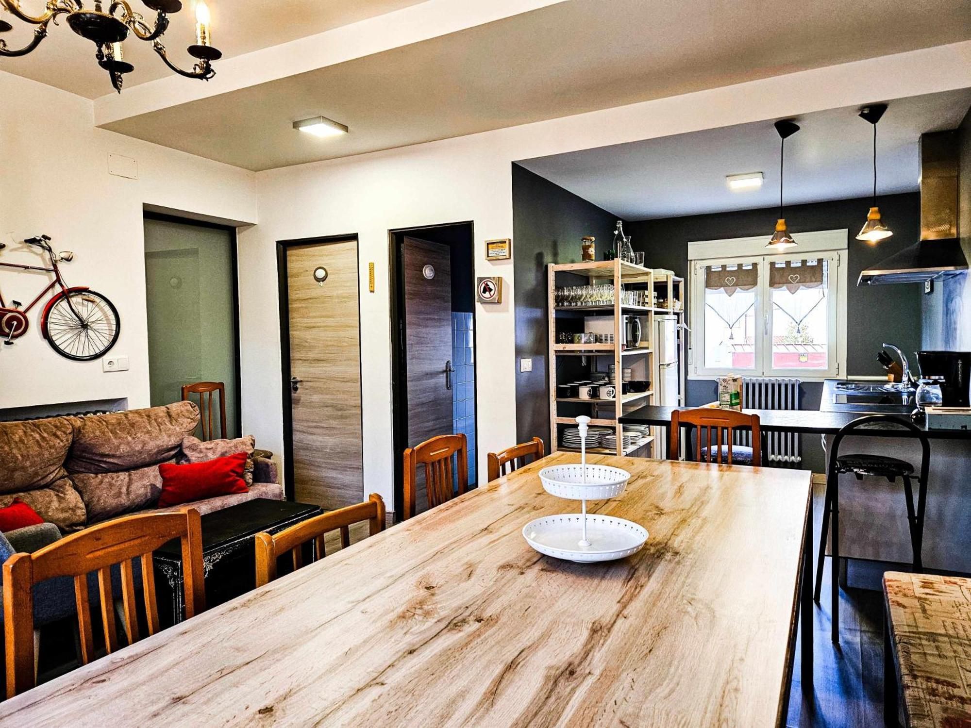 Oak House Oakplacescom Leon Bagian luar foto